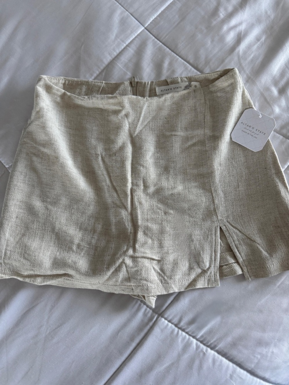Altar'd State Natural Linen-Blend Mini Skort Size Small